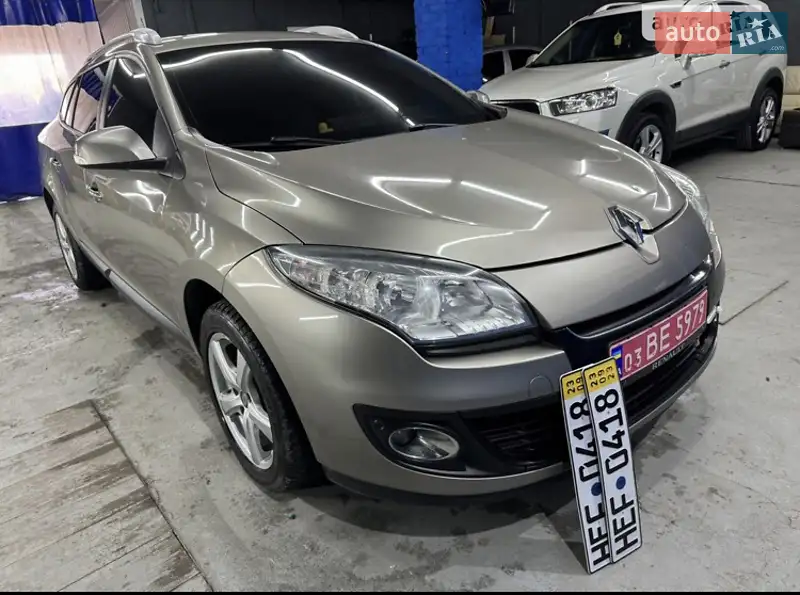 2012 renault megane