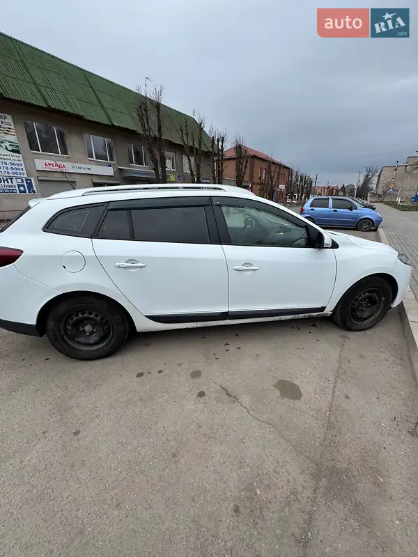 2011 renault megane