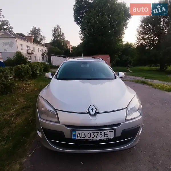 2011 renault megane