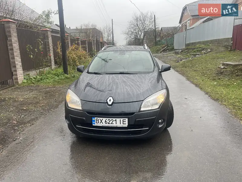 2010 renault megane