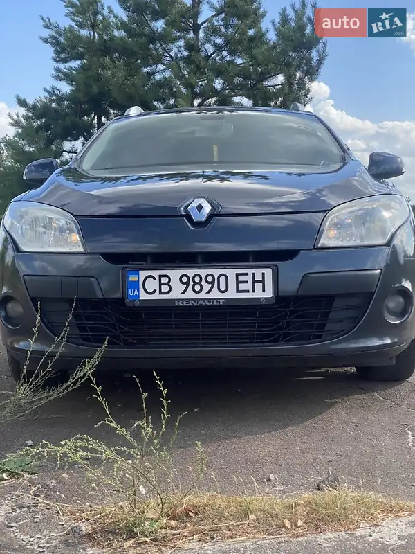 2010 renault megane