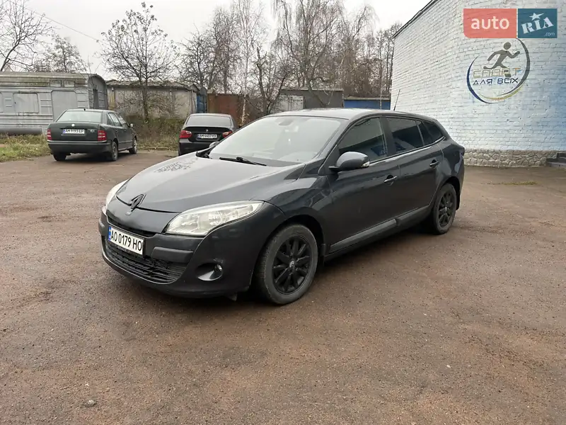 2010 renault megane