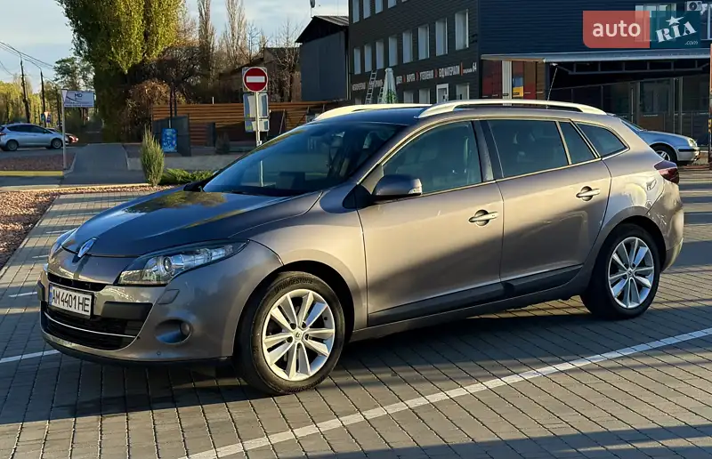 2010 renault megane
