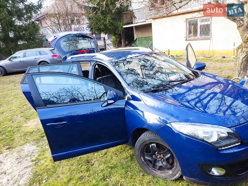 2012 renault megane