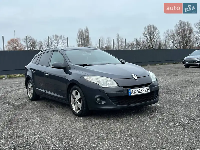2010 renault megane