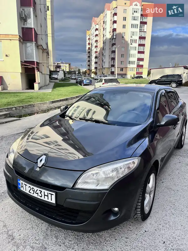 2010 renault megane