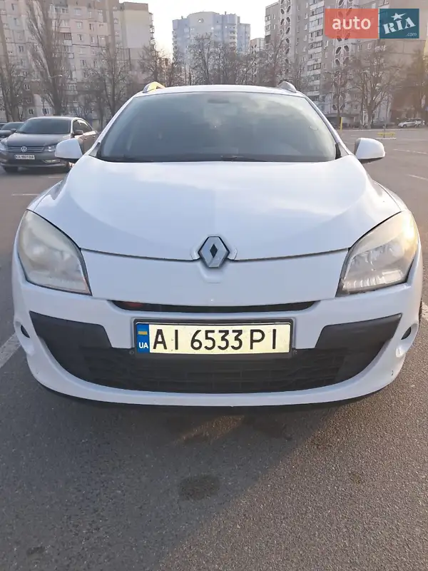 2010 renault megane
