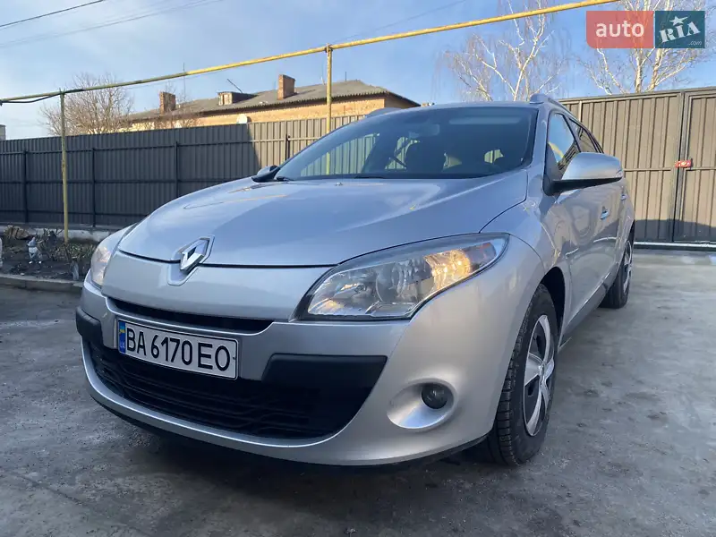 2010 renault megane