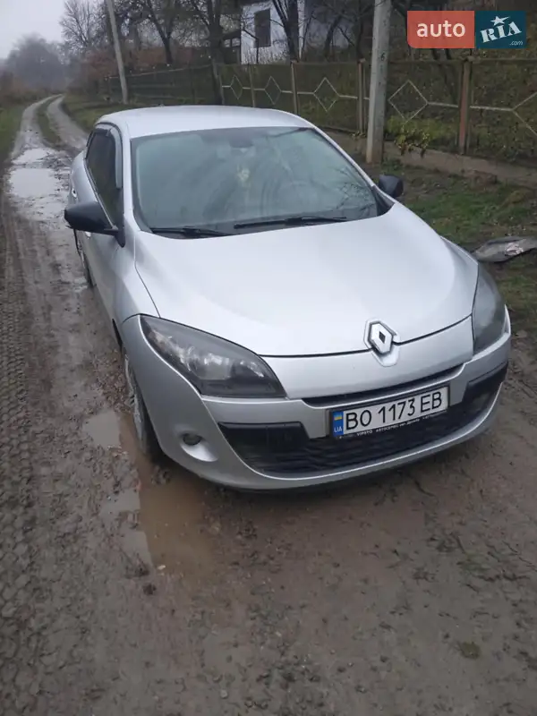 2011 renault megane