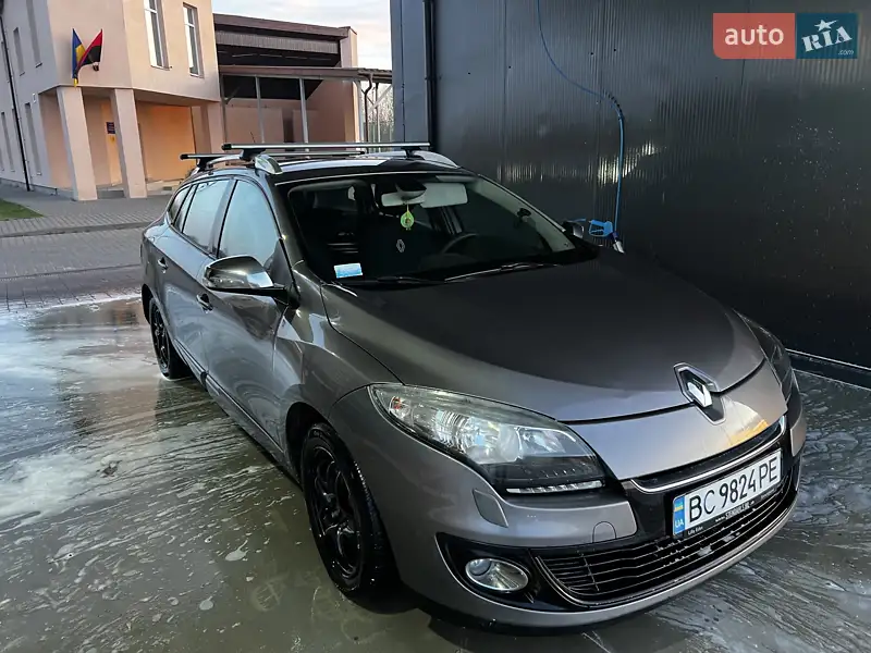 2012 renault megane
