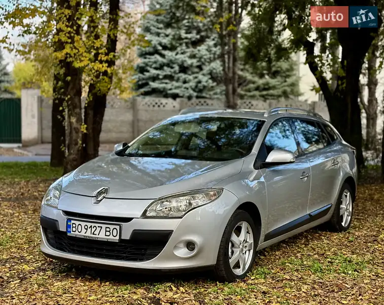 2010 renault megane