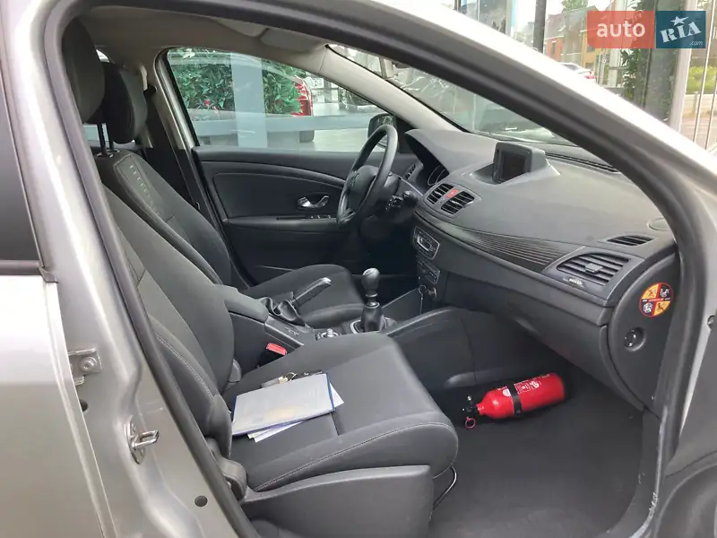 2010 renault megane