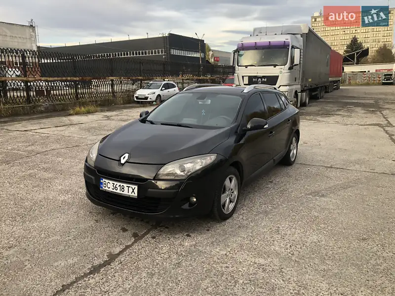 2010 renault megane
