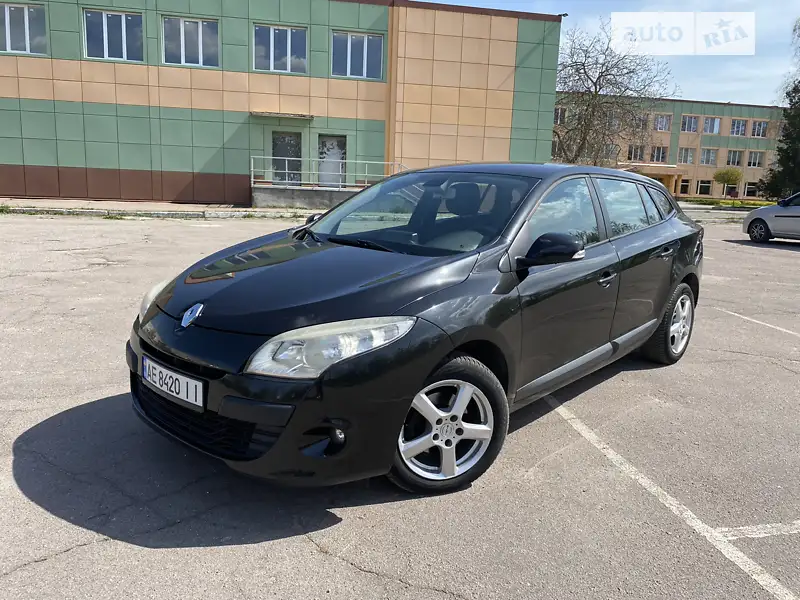 2010 renault megane