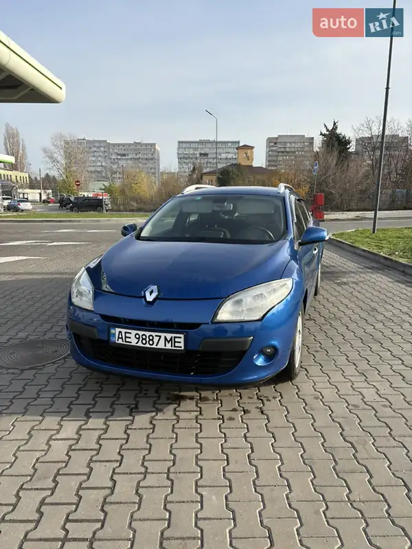 2010 renault megane