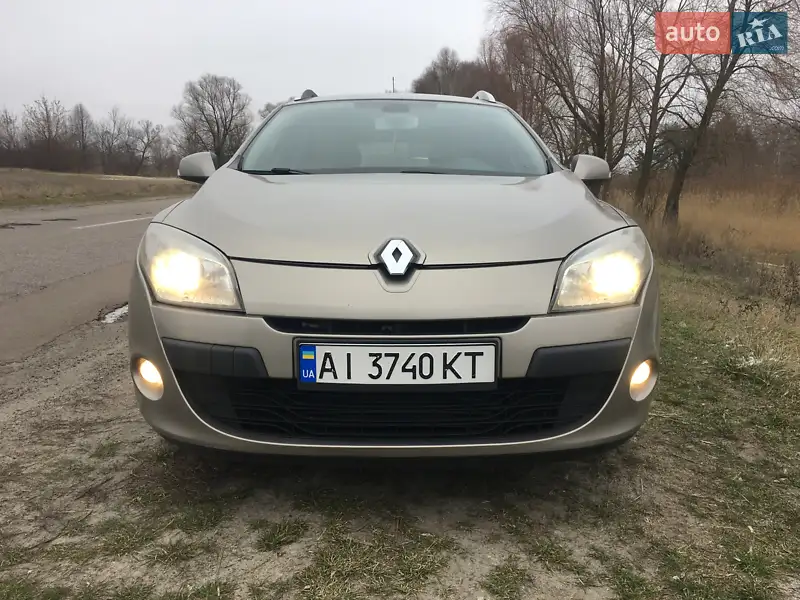 2010 renault megane