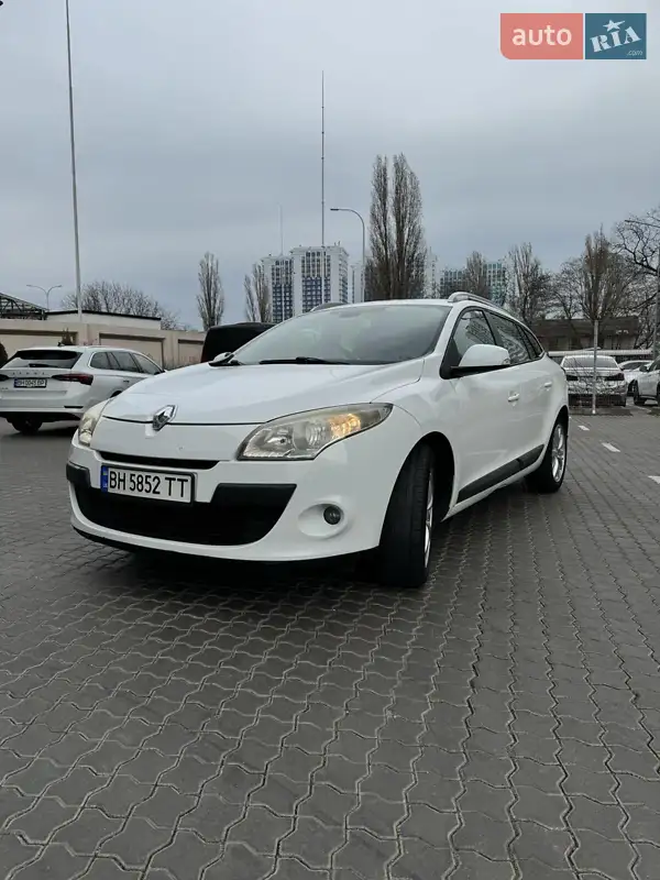 2010 renault megane
