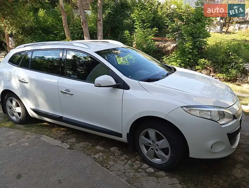 2011 renault megane