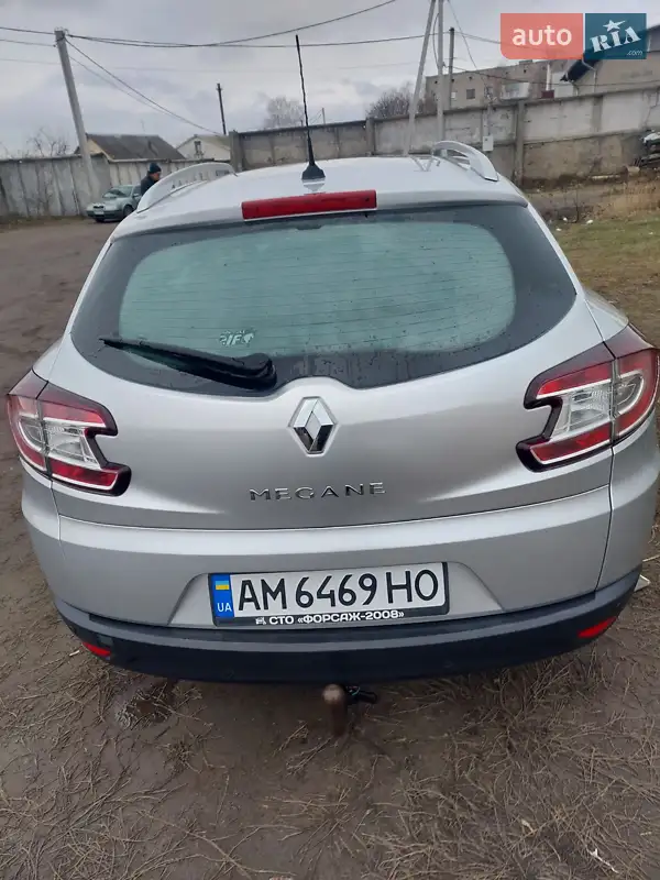 2011 renault megane
