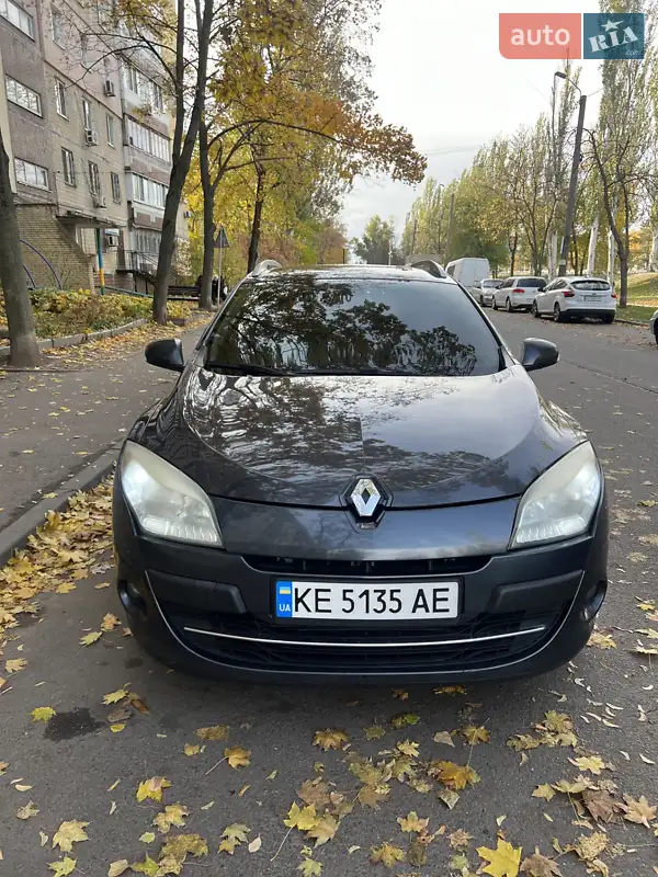 2010 renault megane