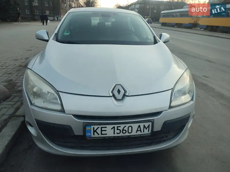 2010 renault megane