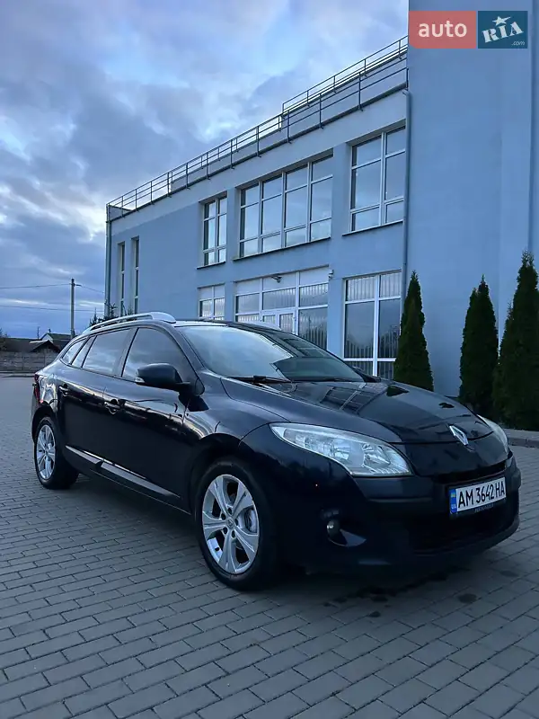 2010 renault megane
