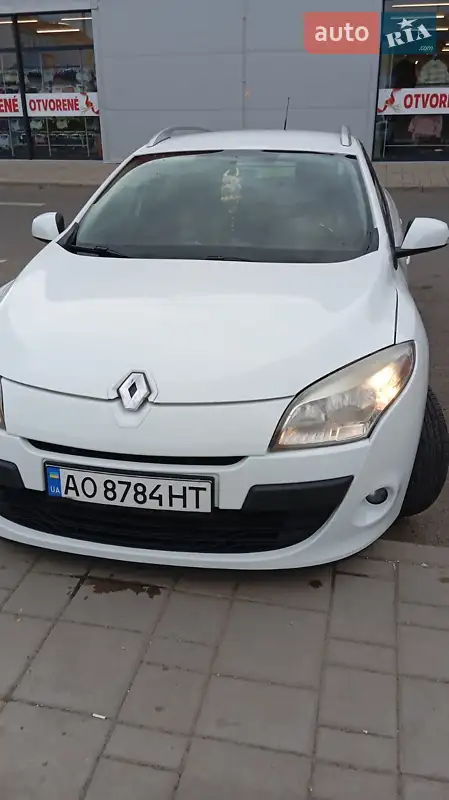 2011 renault megane