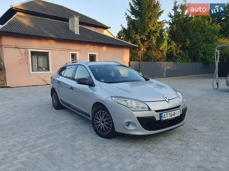2011 renault megane