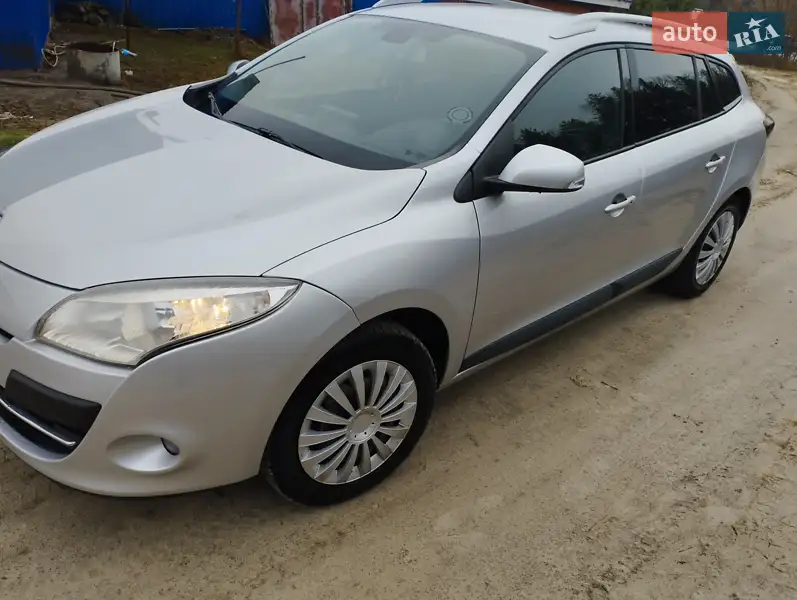 2012 renault megane