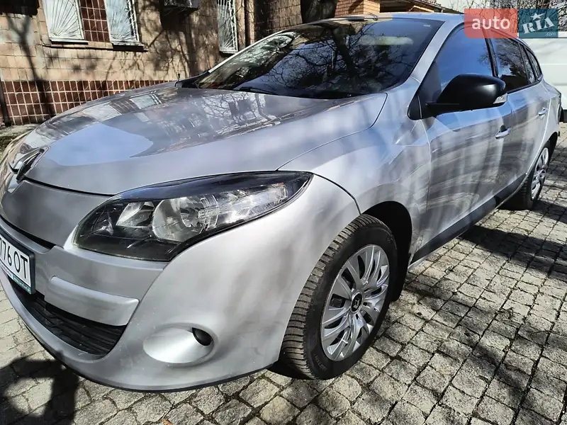 2011 renault megane