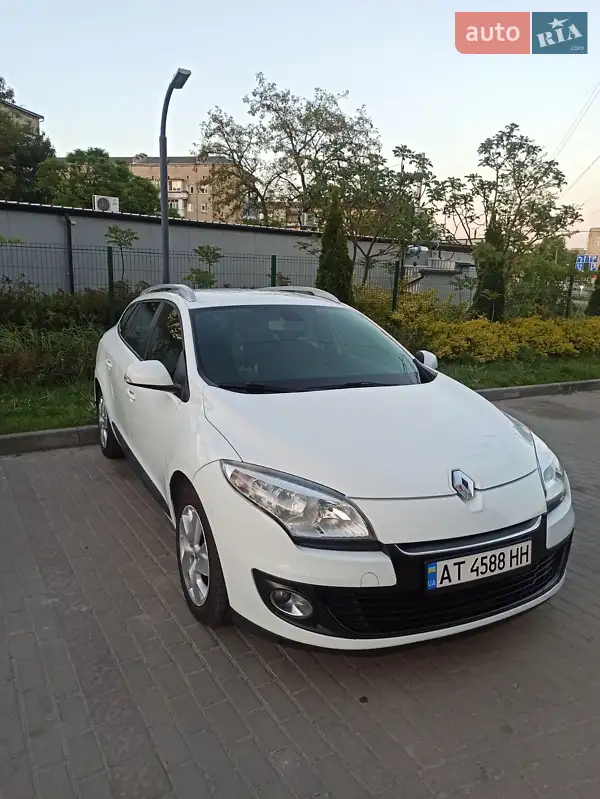 2012 renault megane