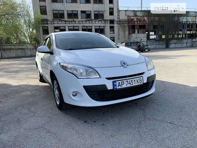2011 renault megane