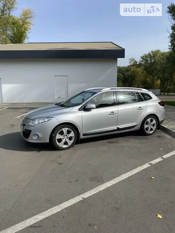 2011 renault megane