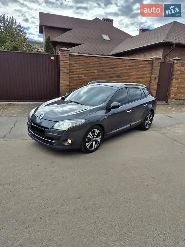 2011 renault megane