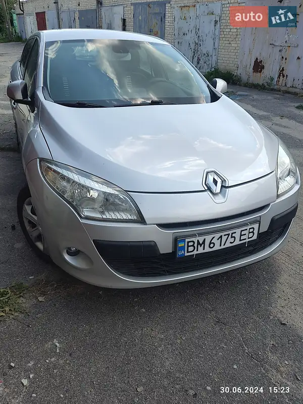 2012 renault megane