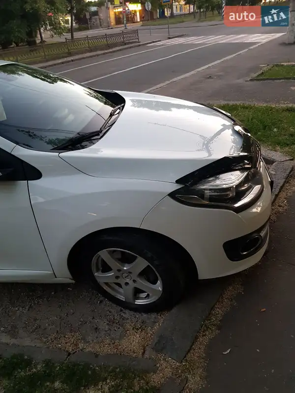 2014 renault megane