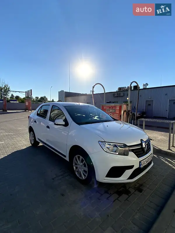2021 renault logan