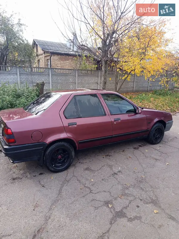 1990 renault 19