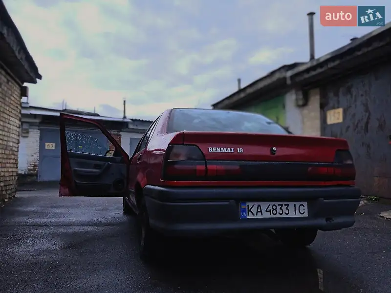 1992 renault 19