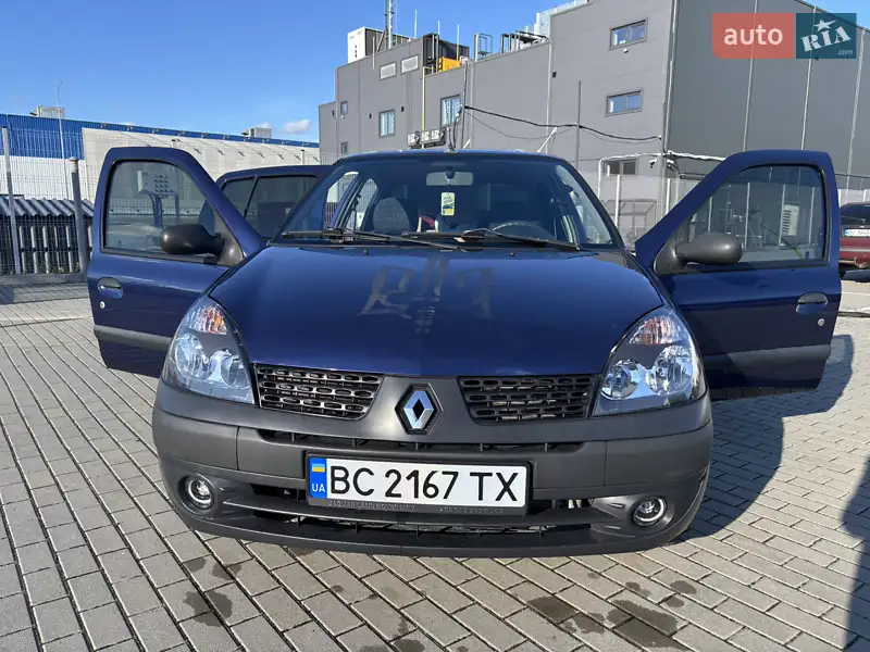 2003 renault clio