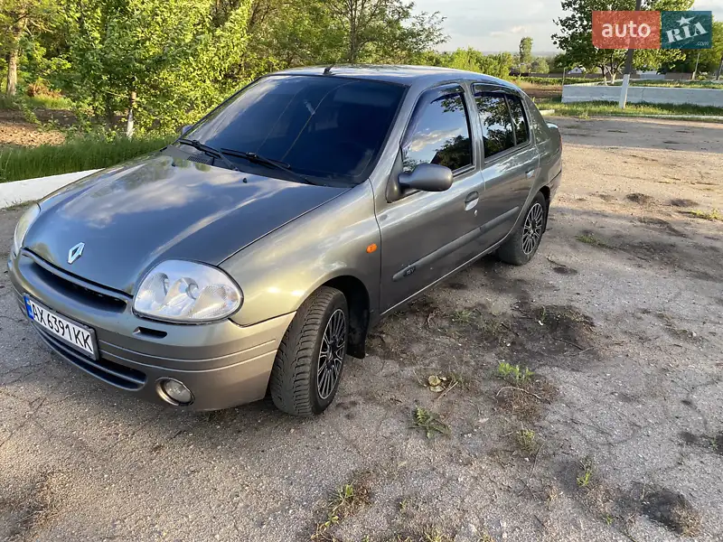 2001 renault clio