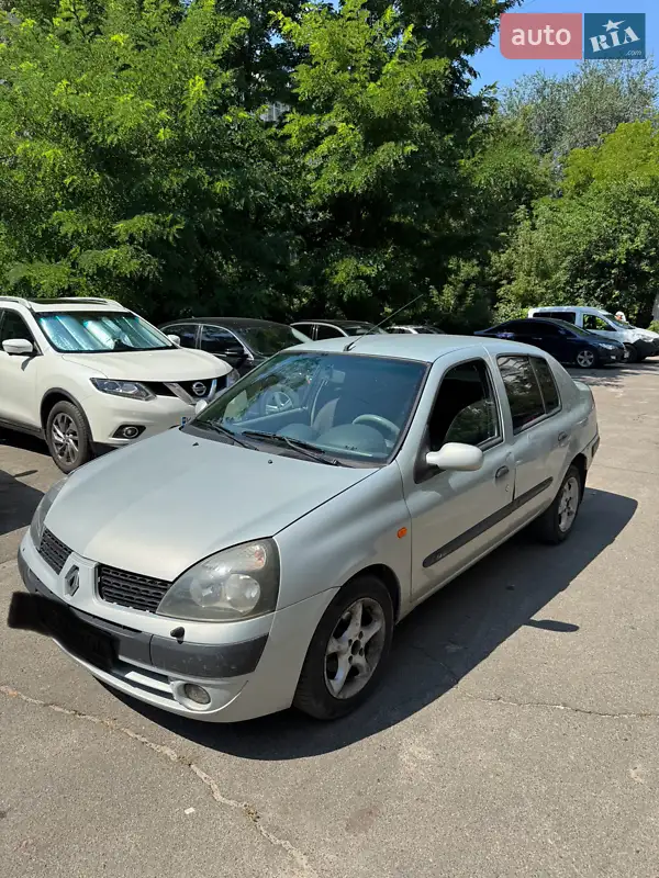 2004 renault symbol