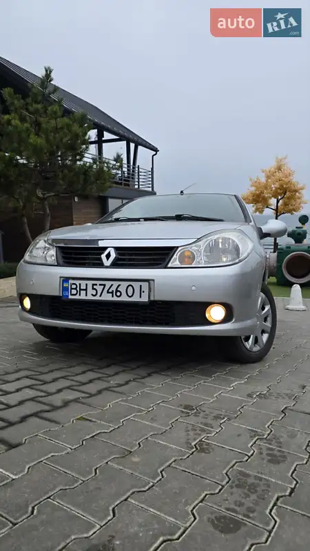 2009 renault clio-symbol