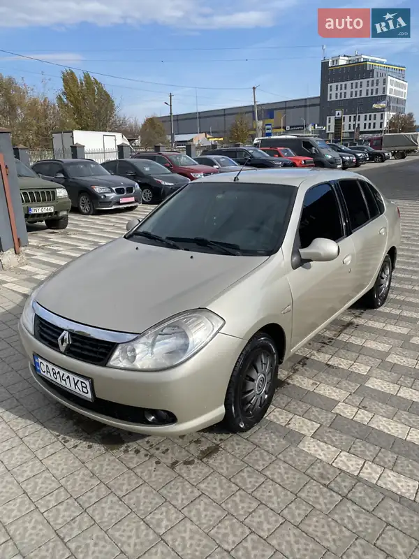 2010 renault clio symbol