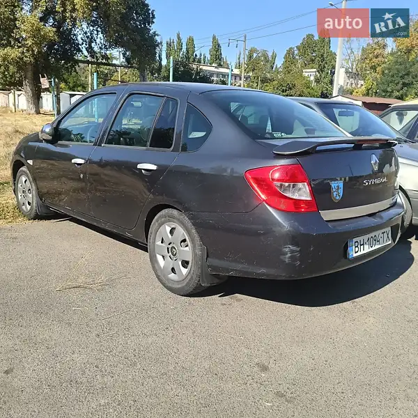 2008 renault clio simbol