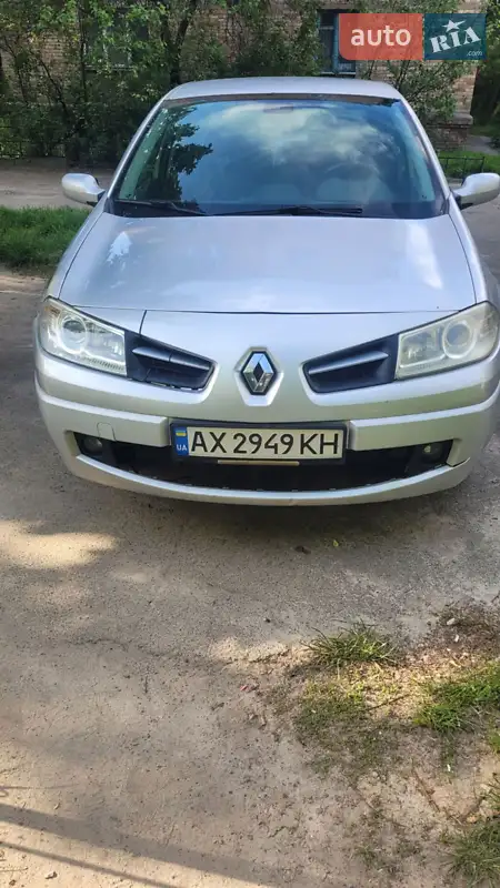 2008 renault megane
