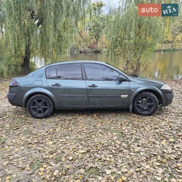 2005 renault megane
