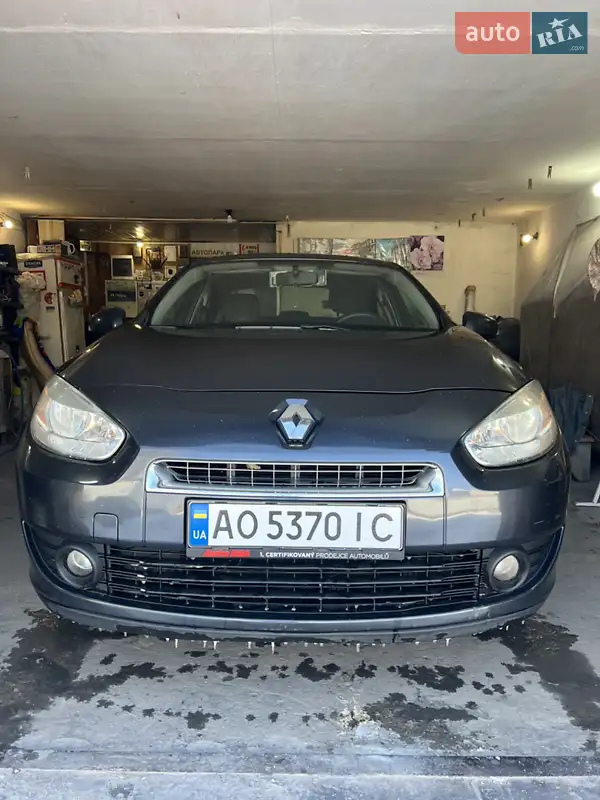 2010 renault fluence