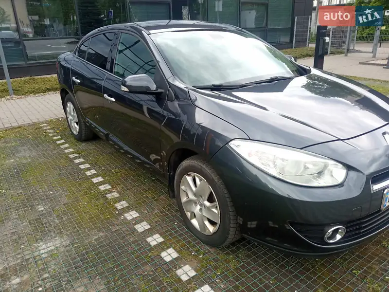 2011 renault fluence