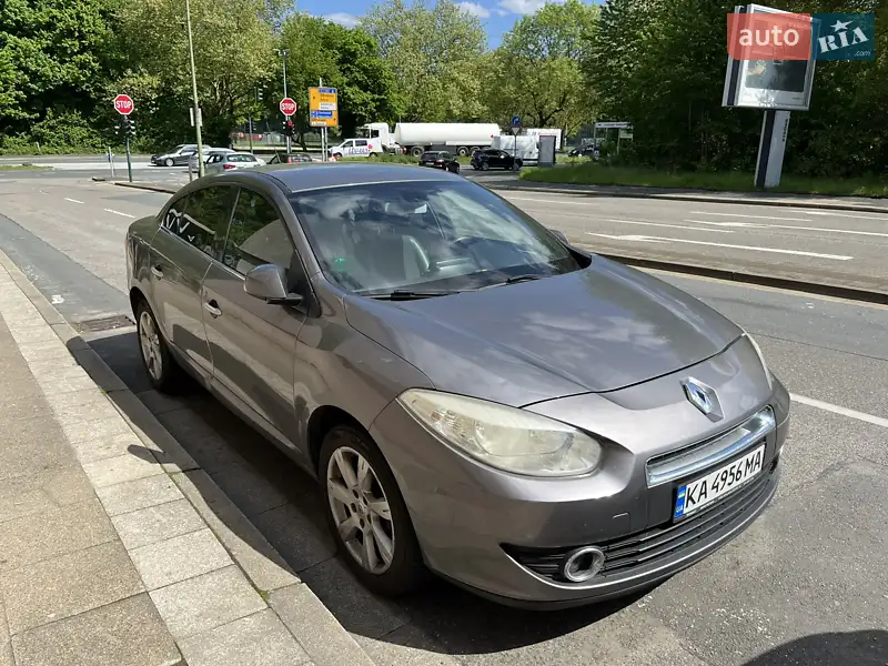 2010 renault fluence